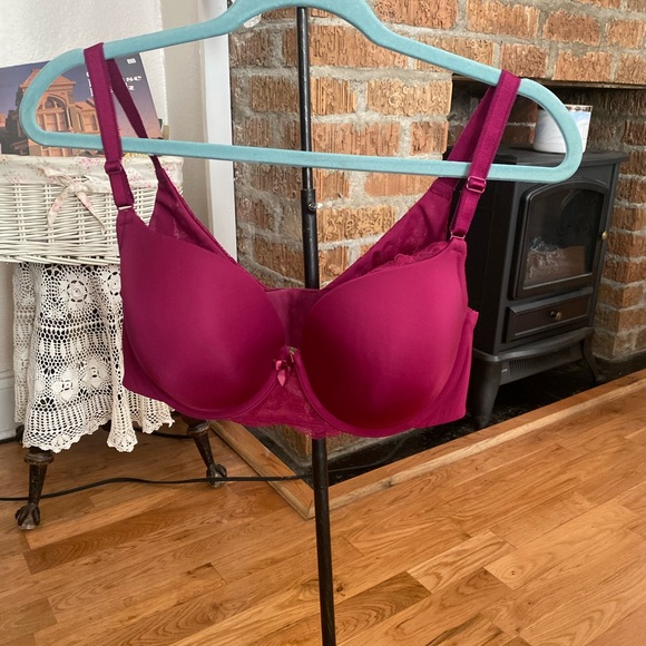 NWOT Torrid Curve Back Smoothing Bra size 40C - Picture 12 of 16